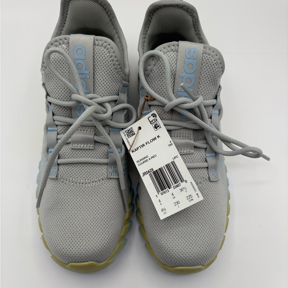 Adidas kids unisex Kapitar flow running sneaker grey/Blue powder size 4.5
